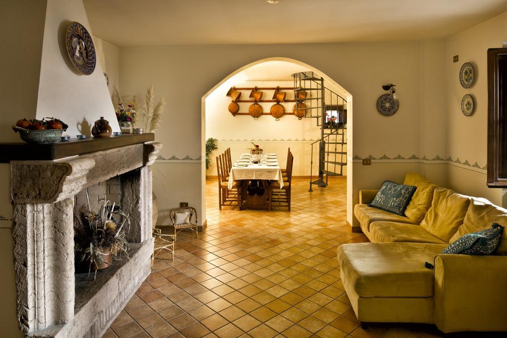 Villa Rosy Asyż Zewnętrze zdjęcie